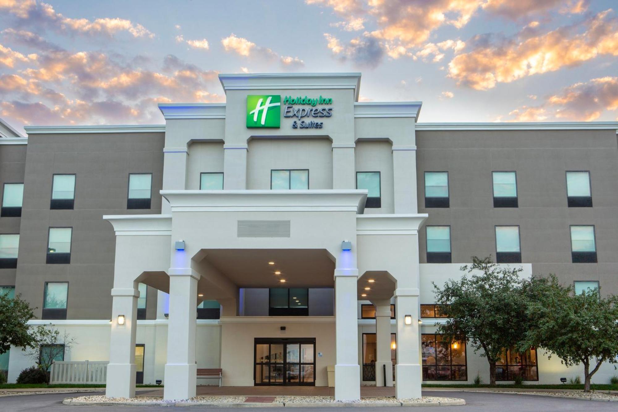 Holiday Inn Express & Suites Sioux City-South By Ihg Экстерьер фото
